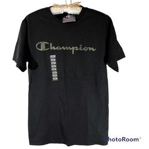 Champion Men's UnisexT-Shirt Sz Small NWT camo graphic spellout